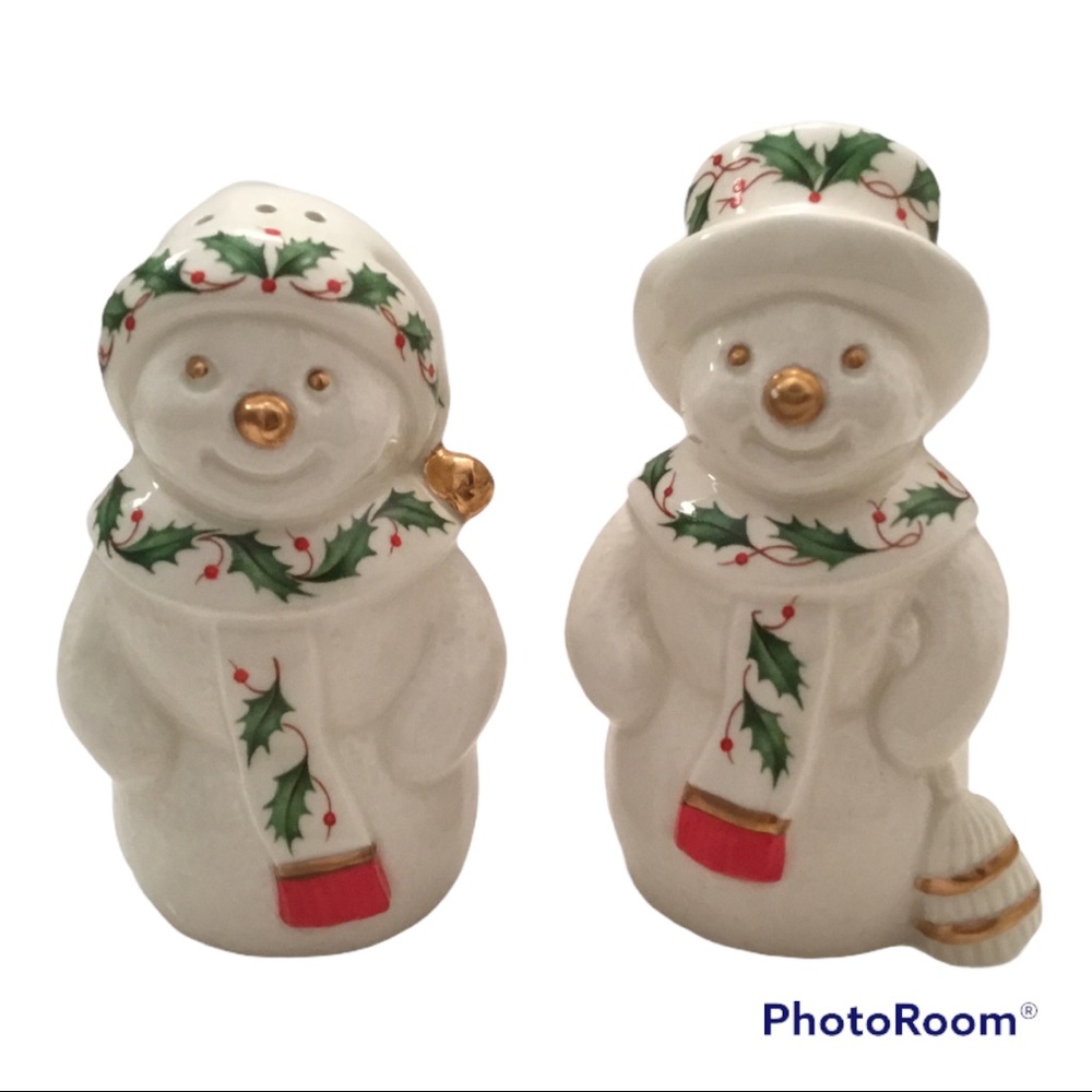 Lenox vintage Holiday Snowman Salt & Pepper